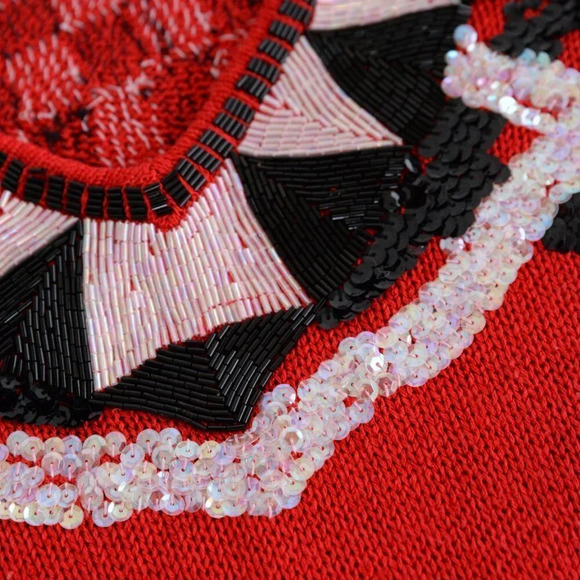 Vintage L.L. European Red with Black & White Beaded V-neck Knit Sweater Size 38 - Picture 12 of 12